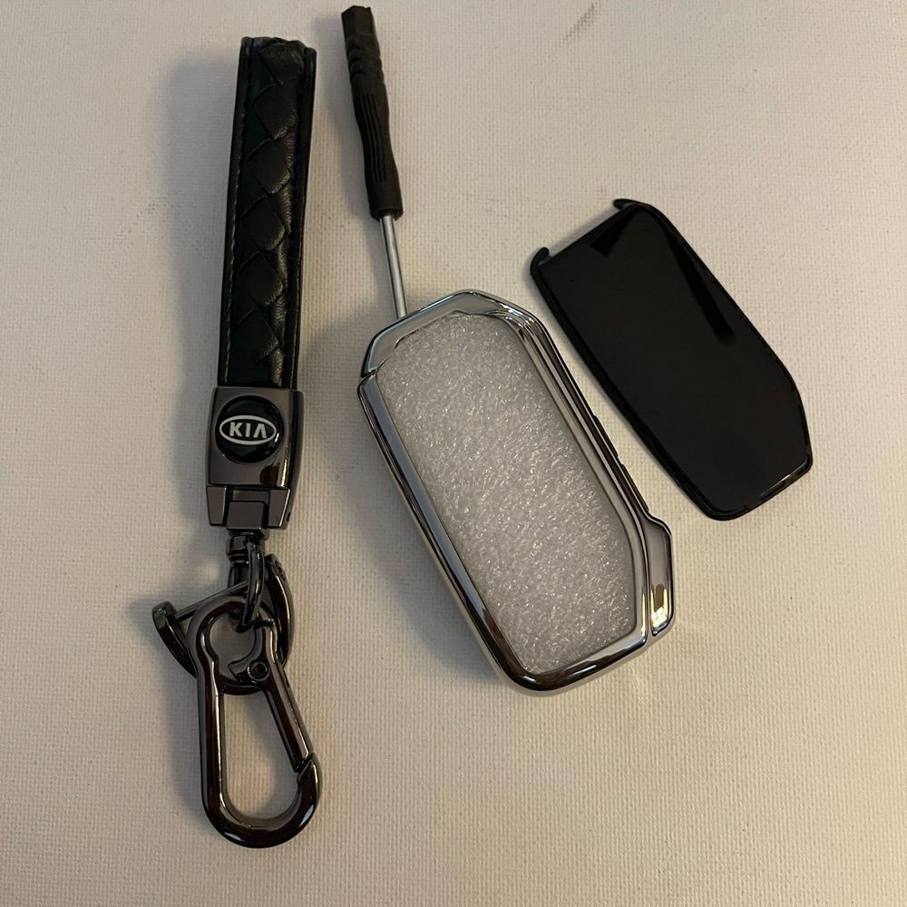 Kia Key Fob Keychain, Black Leather with Logo & Key Fob Cover in Silver NWT